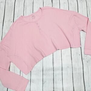 PacSun Pink Waffle Cropped Henley Size Medium